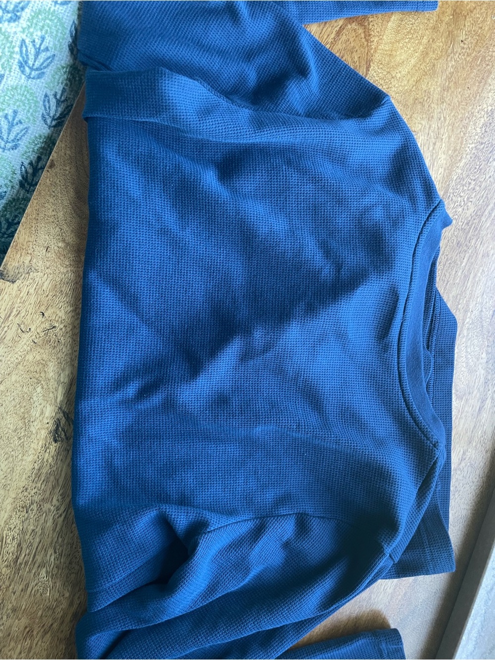 Hurley Blue Waffle Knit Henley Top Mens Small or Boys XL - Picture 3 of 4